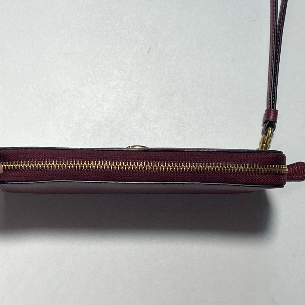 LikeNew $225 COACH Continental ZipAround Leather Wristlet Clutch Wallet Burgundy - Picture 11 of 15